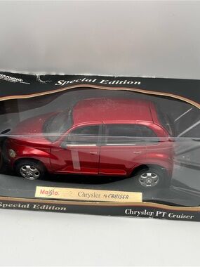 Maisto Chrysler PT Cruiser Red 1:18 Diecast Car Special Edition 31895 NEW IN BOX